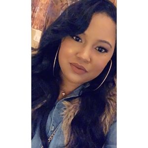 Meet your Posher, Sierra